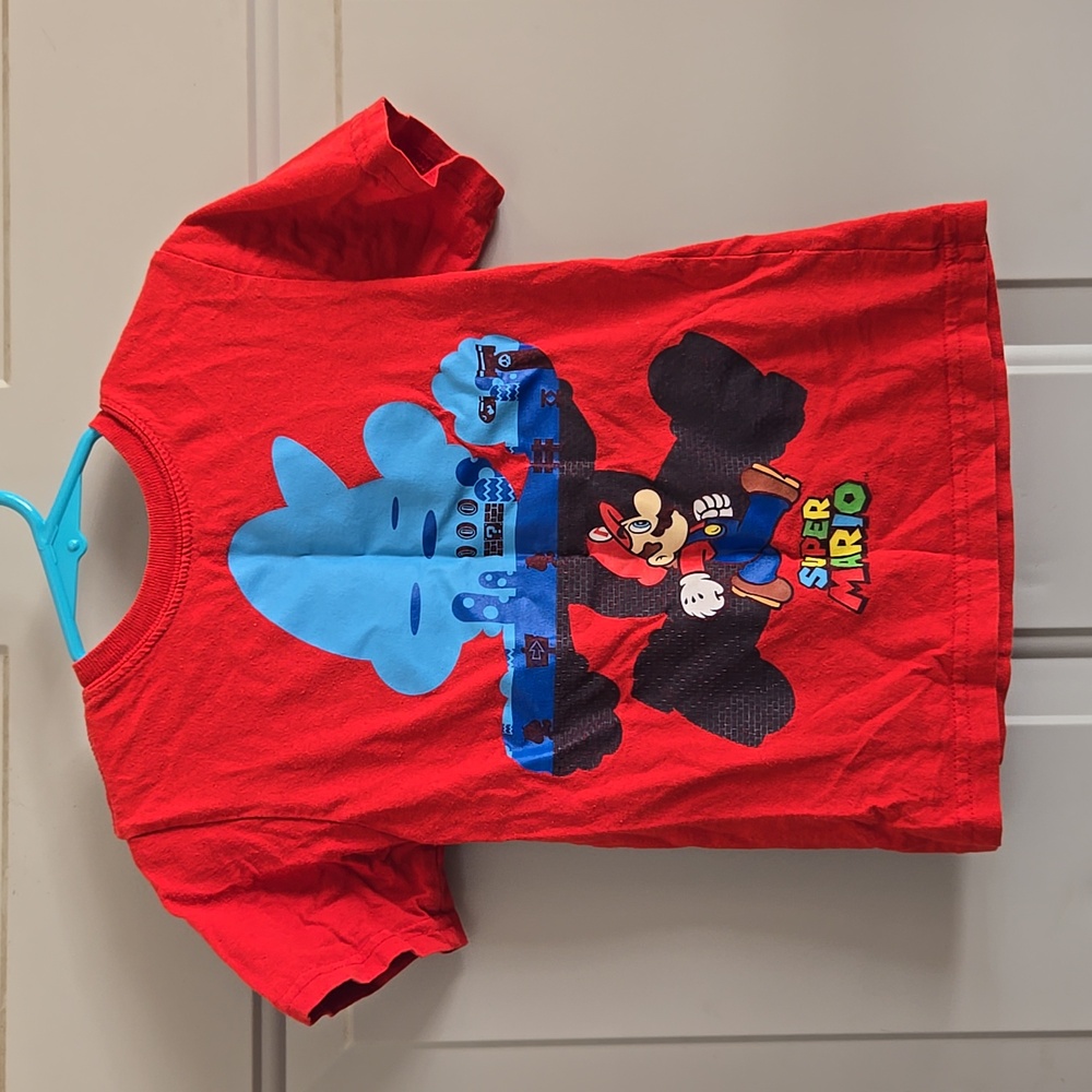 Super Mario Tshirt